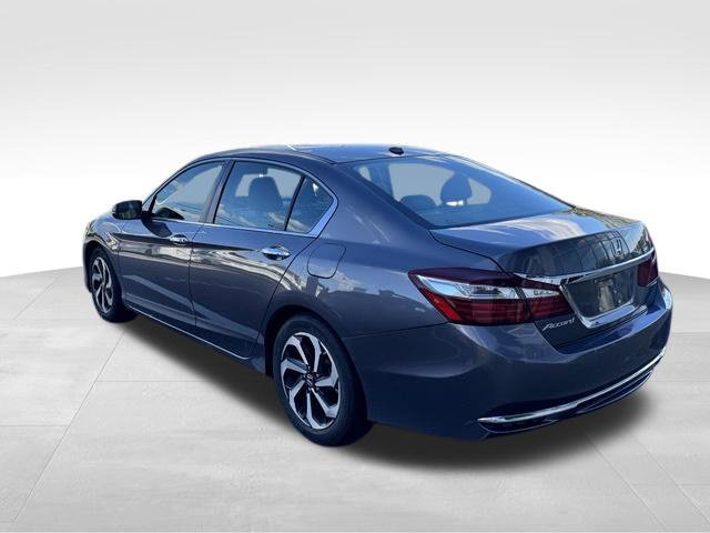 Used 2017 Honda Accord EX image 5