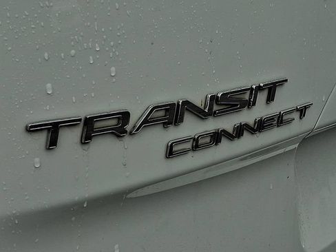 Used 2015 Ford Transit Connect XLT FWD image 8