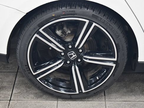 Used 2024 Honda Accord Sport image 13
