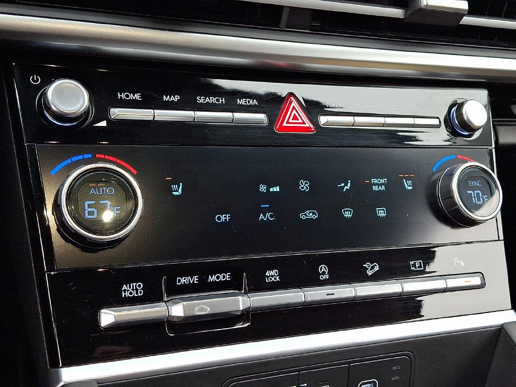 Used 2026 Hyundai Santa Fe SEL AWD/4WD image 18