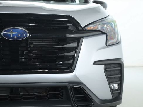 Used 2024 Subaru Ascent Onyx Edition AWD/4WD image 7