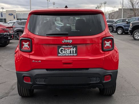 Used 2021 Jeep Renegade Sport image 5
