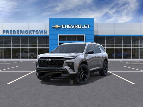 New 2026 Chevrolet Traverse RS w/ LPO, Floor Liner Package image 8