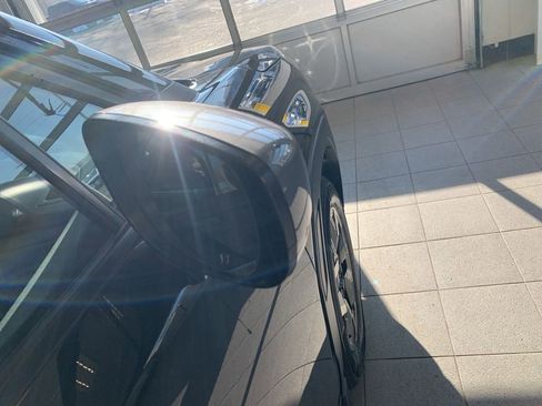 Certified 2025 Subaru Forester Premium image 24