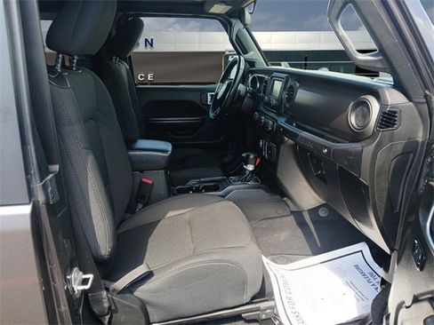 Used 2020 Jeep Wrangler Sport image 15