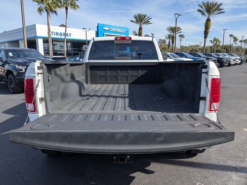 Used 2017 RAM 3500 Laramie image 13