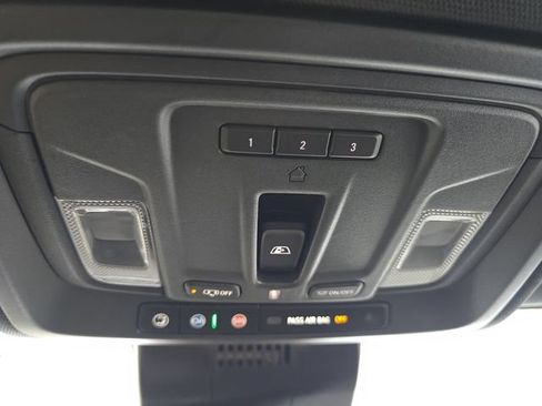 Certified 2025 Chevrolet Silverado 2500 ZR2 AWD/4WD image 23