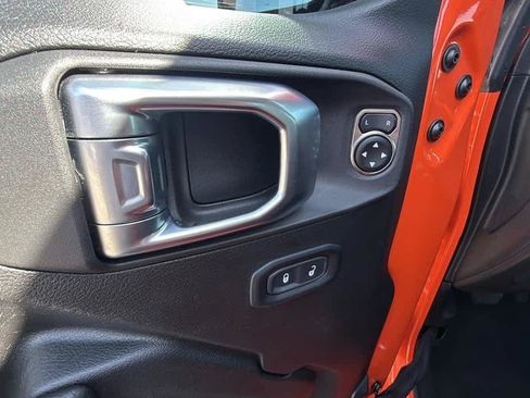 Used 2023 Jeep Wrangler Unlimited w/ 8.4" Radio Group AWD/4WD image 16