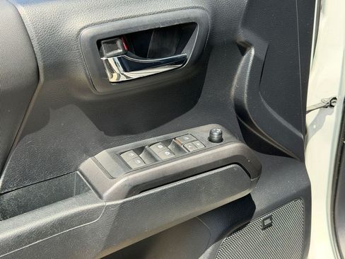 Used 2019 Toyota Tacoma TRD Pro AWD/4WD image 14