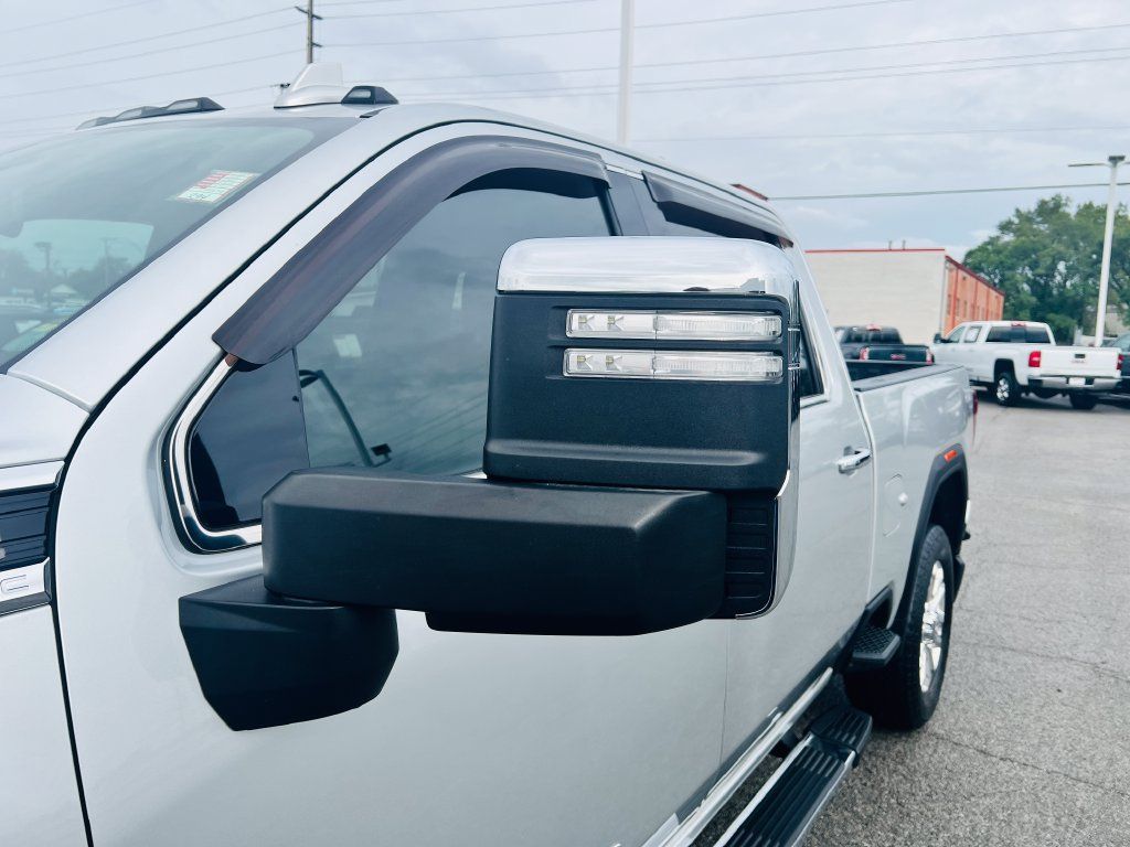 Used 2022 GMC Sierra 2500 Denali AWD/4WD image 16