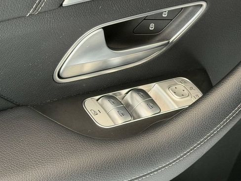 Used 2024 Mercedes-Benz GLE 350 4MATIC image 16