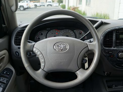 Used 2003 Toyota Sequoia Limited AWD/4WD image 43