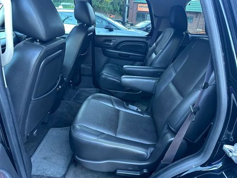 Used 2013 GMC Yukon Denali AWD/4WD image 10