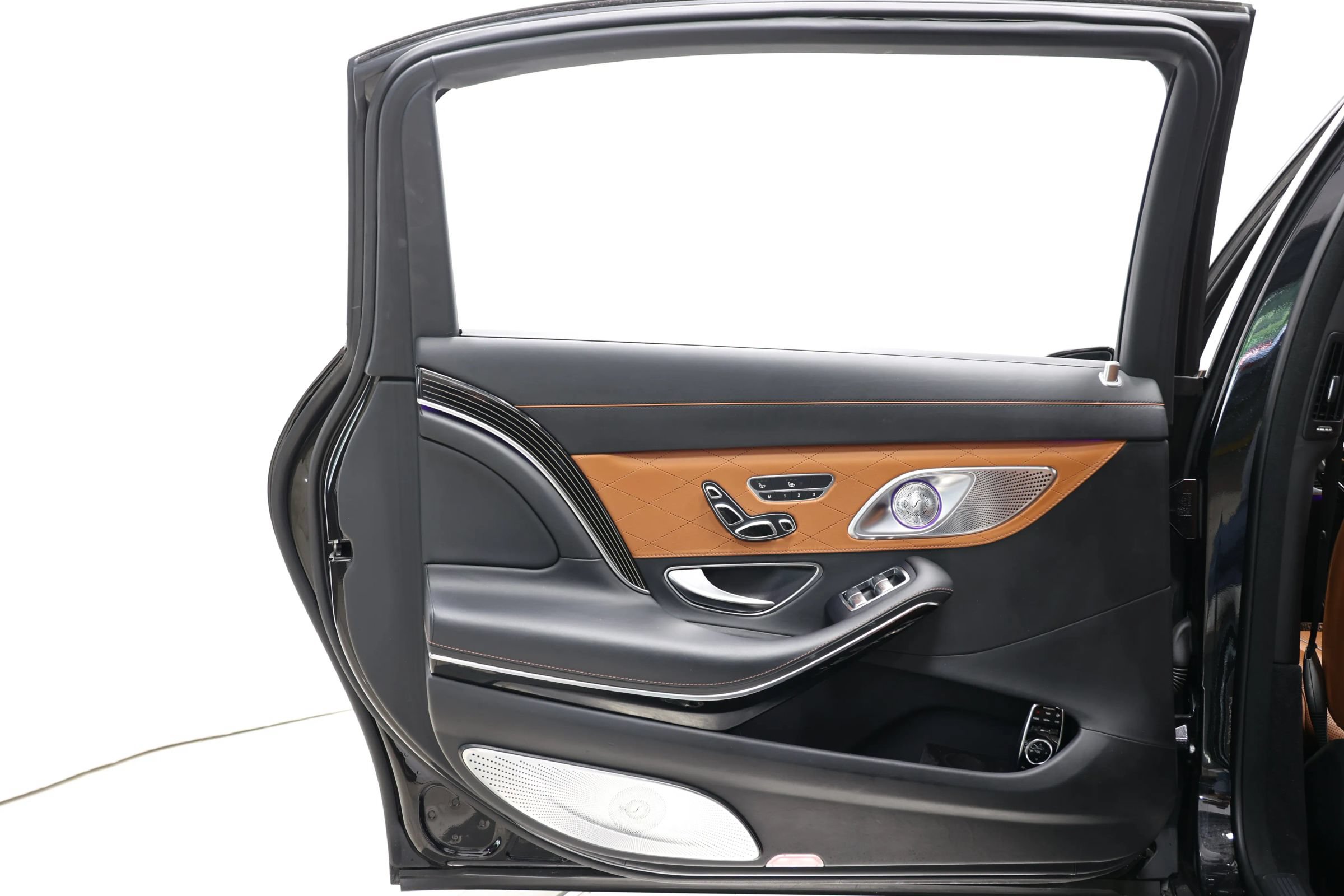 Used 2019 Mercedes-Benz Maybach S 560 4MATIC image 56