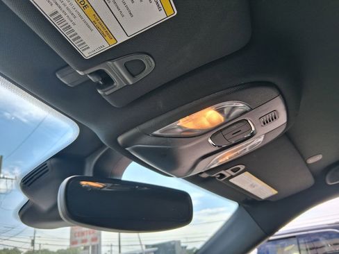 Used 2023 Jeep Compass Limited AWD/4WD image 31