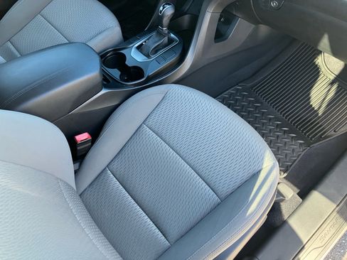 Used 2018 Hyundai Santa Fe Sport image 31