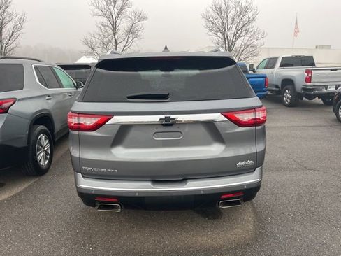 Used 2021 Chevrolet Traverse High Country image 5