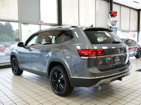 Used 2018 Volkswagen Atlas SEL AWD/4WD image 4