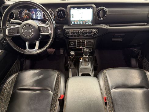 Used 2021 Jeep Wrangler Unlimited Sahara AWD/4WD image 14
