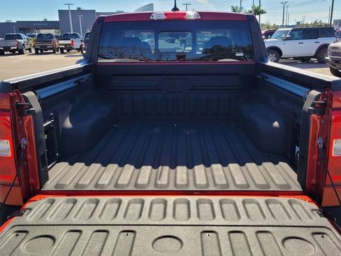 Certified 2024 Ford Maverick Lariat image 9