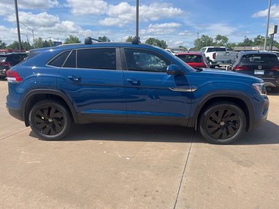 New 2025 Volkswagen Atlas Cross Sport SE