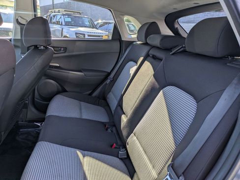 Used 2021 Hyundai Kona SEL image 17