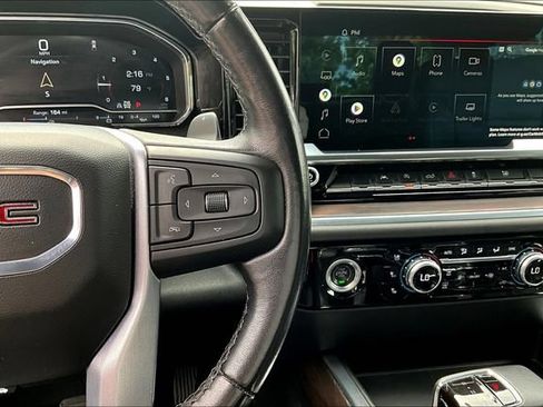 Used 2022 GMC Sierra 1500 SLT w/ SLT Convenience Package AWD/4WD image 13