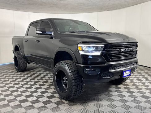 Used 2019 RAM 1500 Laramie AWD/4WD image 5