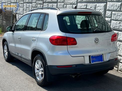 Used 2017 Volkswagen Tiguan S FWD image 4