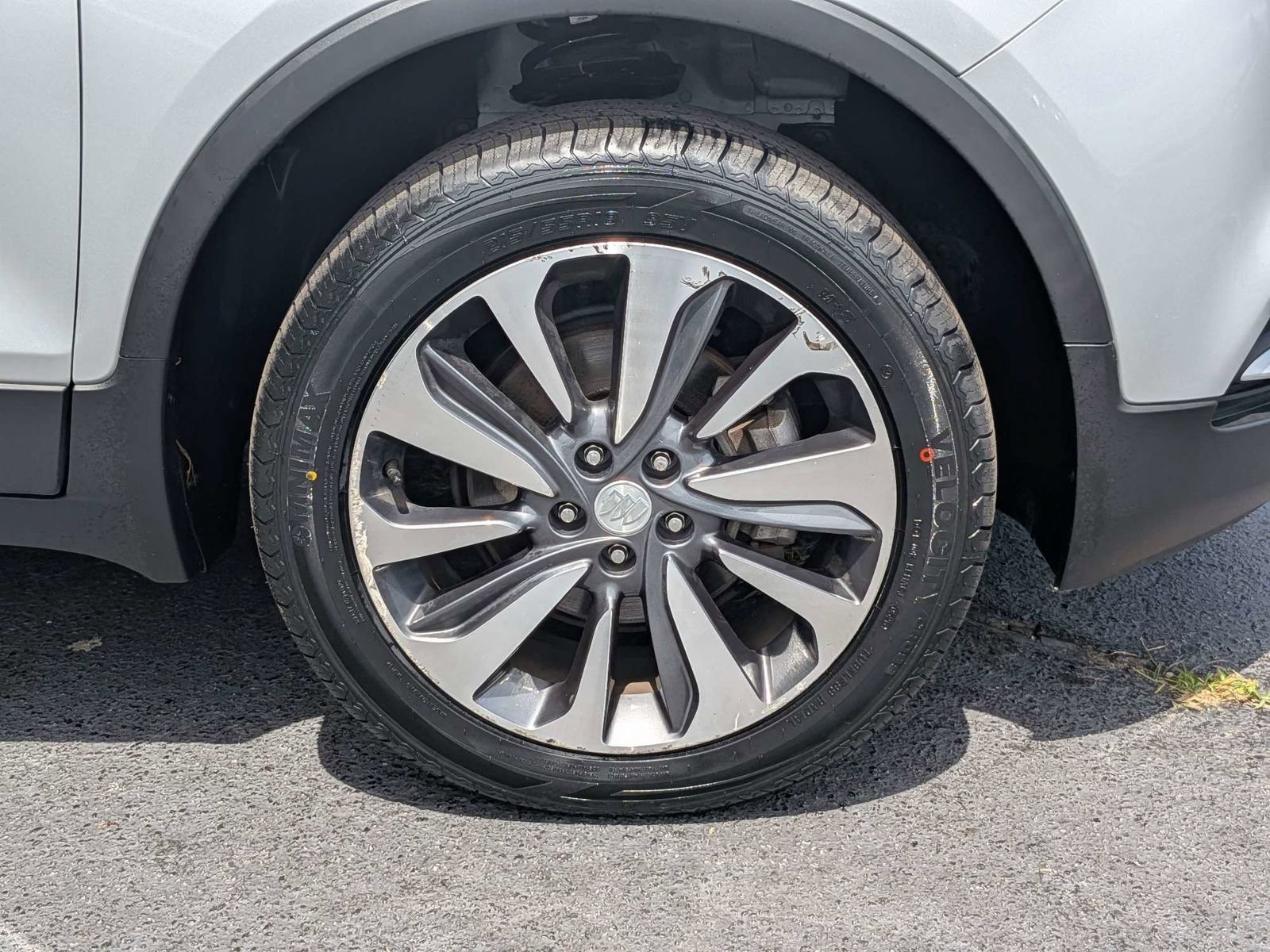 Used 2022 Buick Encore Preferred w/ Safety Package AWD/4WD image 11