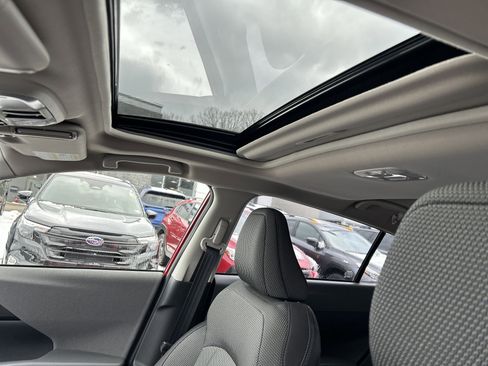 Used 2024 Subaru Crosstrek 2.0i Premium image 25