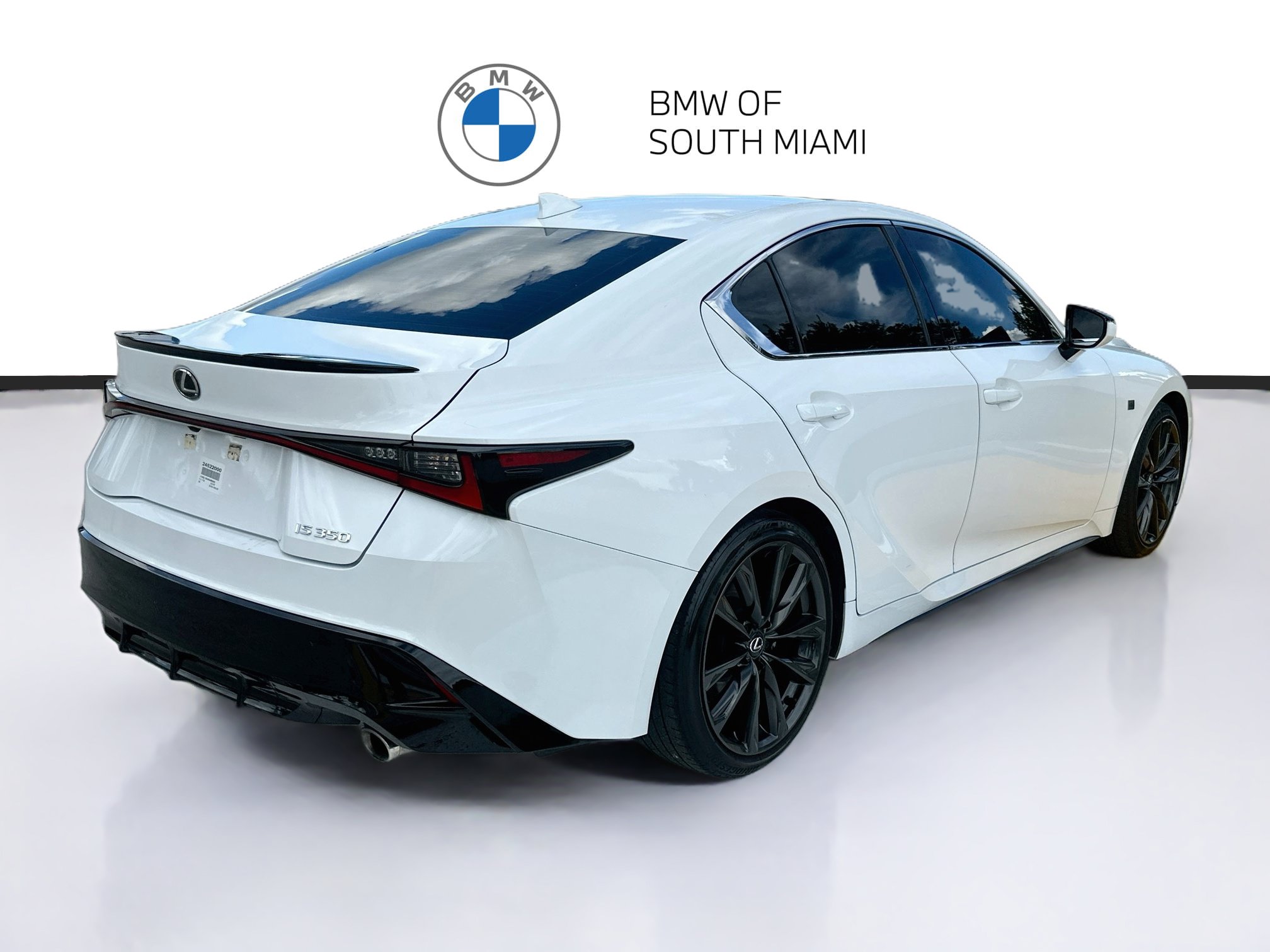 Used 2024 Lexus IS 350 F Sport RWD image 7
