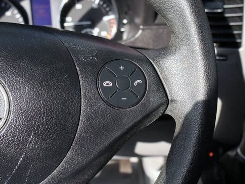 Used 2018 Mercedes-Benz Sprinter 2500 image 27