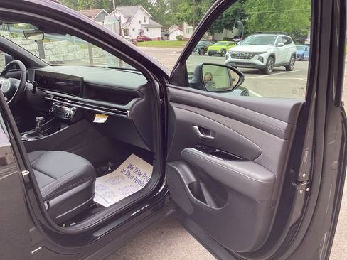 New 2025 Hyundai Santa Cruz XRT image 17