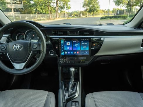 Used 2014 Toyota Corolla LE w/ Driver Convenience Package FWD image 15