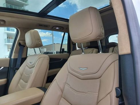 Certified 2024 Cadillac XT6 Premium Luxury w/ Platinum Package AWD/4WD image 20