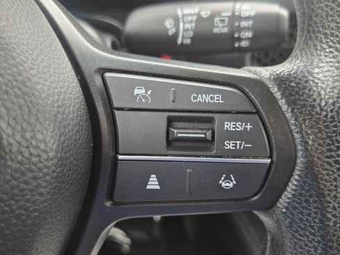 Certified 2023 Honda HR-V LX image 25