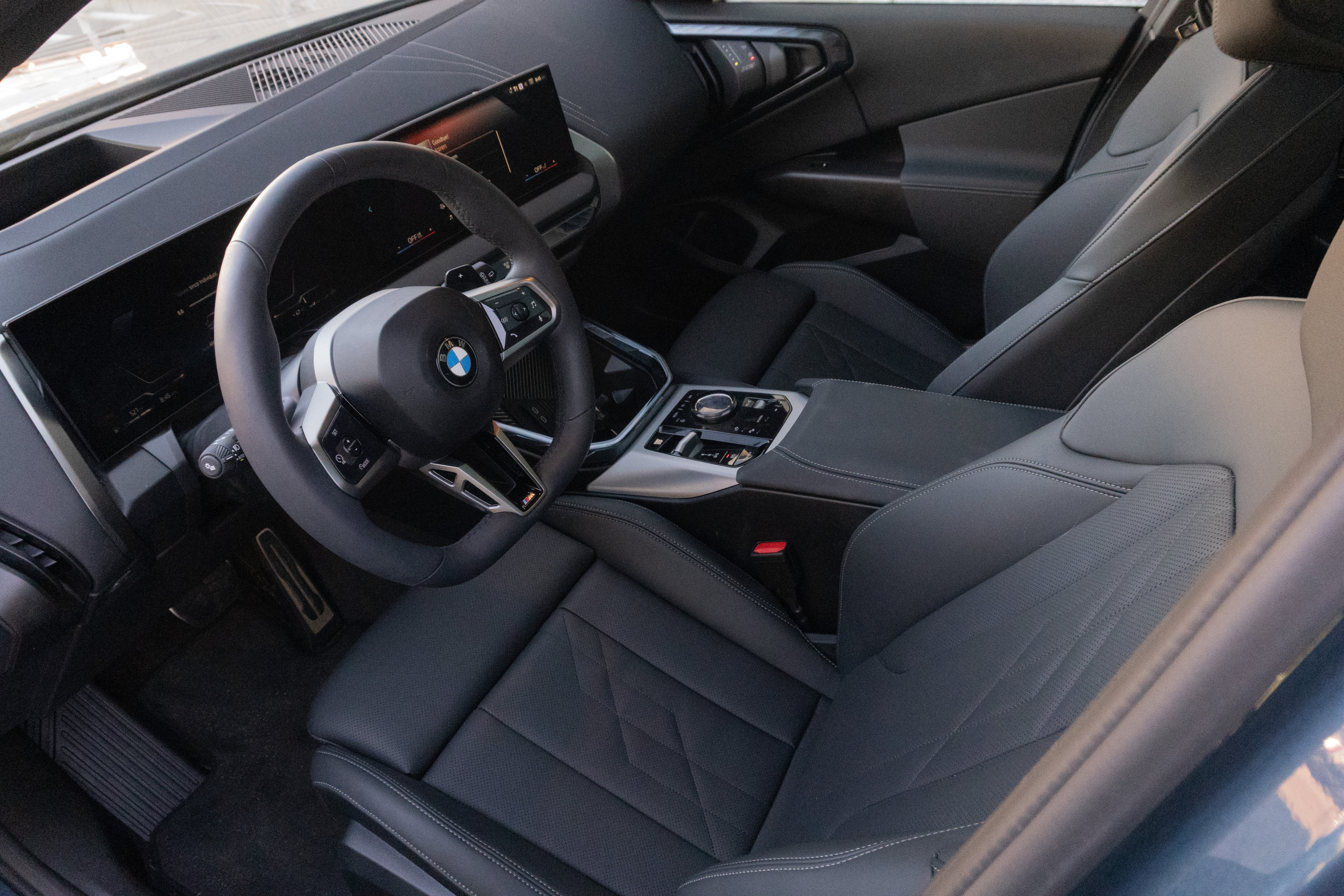 Certified 2025 BMW X3 xDrive30i w/ Premium Package AWD/4WD image 10