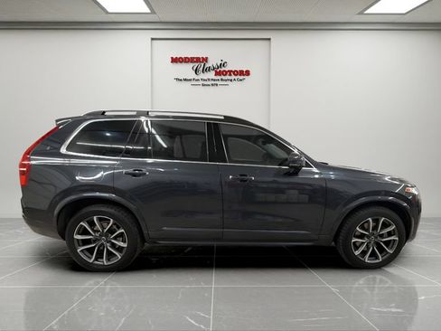 Used 2016 Volvo XC90 T6 Momentum w/ Momentum Plus Package AWD/4WD image 6