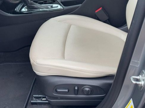 Used 2024 Buick Encore GX Sport Touring w/ Comfort Package FWD image 15
