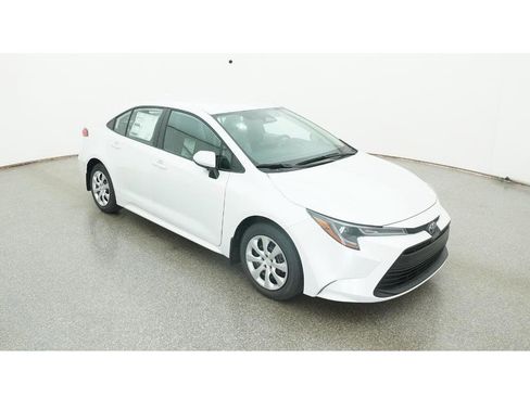 New 2026 Toyota Corolla LE image 13