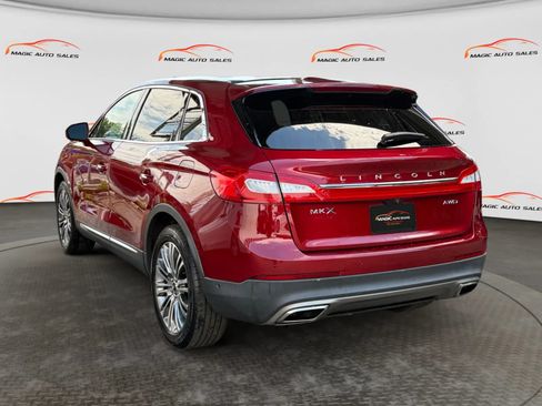 Used 2016 Lincoln MKX Reserve w/ Technology Package AWD/4WD image 8