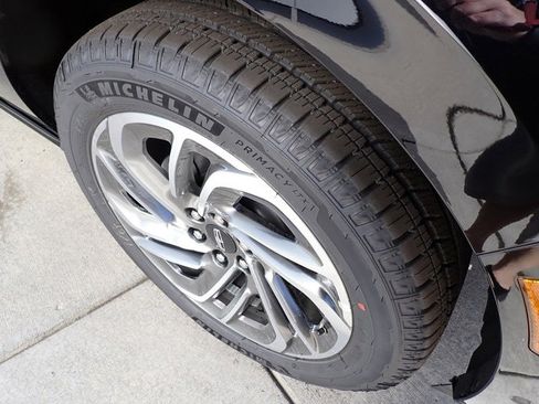 New 2025 Lincoln Navigator Reserve image 10