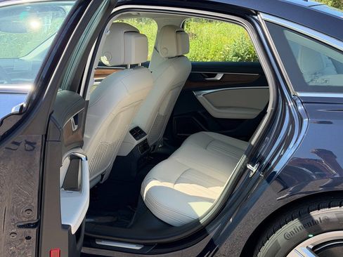 Used 2024 Audi A6 Premium Plus w/ Premium Plus Package AWD/4WD image 12