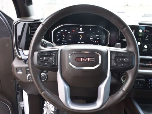 Certified 2022 GMC Sierra 1500 SLT w/ SLT Convenience Package AWD/4WD image 21