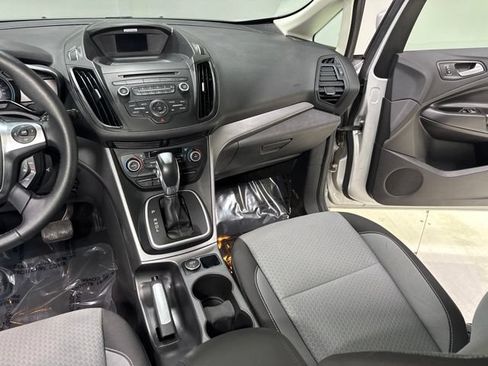 Used 2017 Ford C-MAX SE FWD image 21