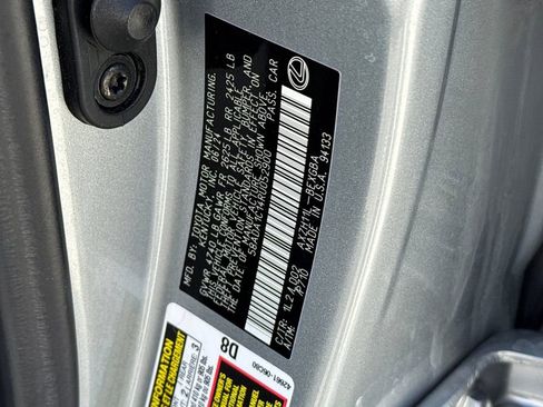 Used 2024 Lexus ES 300h w/ Premium Package image 27