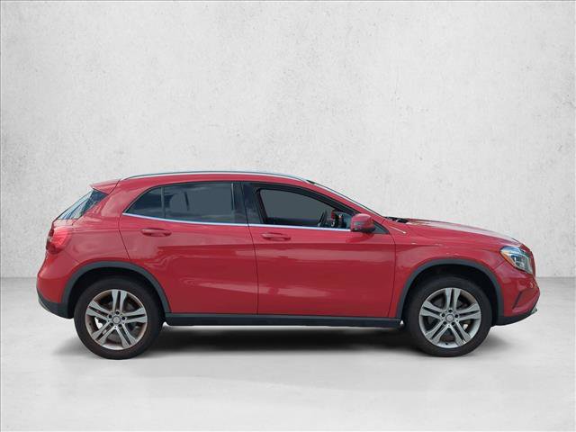Used 2017 Mercedes-Benz GLA 250 4MATIC image 4