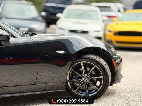 Used 2017 MAZDA MX-5 Miata Grand Touring image 9