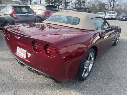 Used 2005 Chevrolet Corvette Convertible w/ Preferred Equipment Group RWD image 6